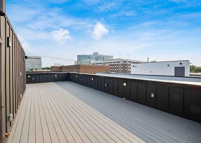 New Build, Downtown Views, Next To Nch Columbus