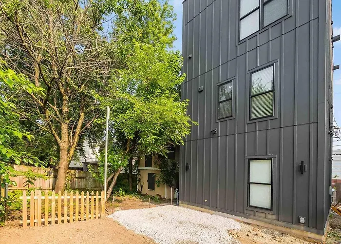 Сasa de vacaciones New Build, Downtown Views, Next To Nch